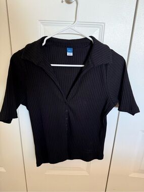 Old Navy Black Ribbed Polo Button-Up Top